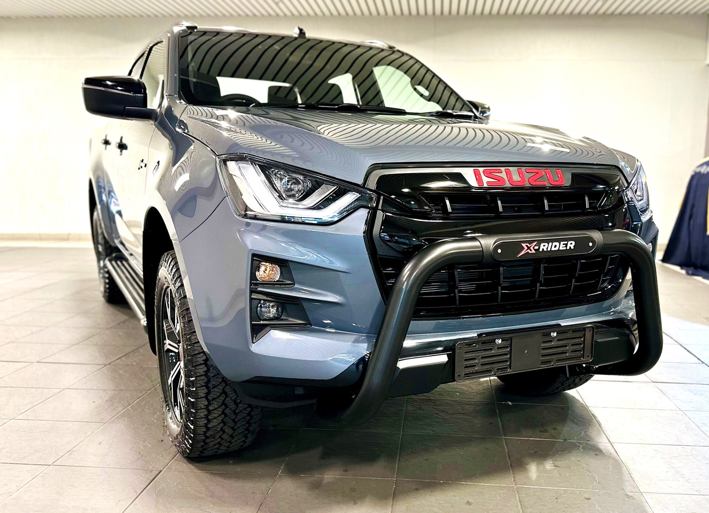 NUDGE BAR Isuzu Gen 7 X-RIDER BLACK