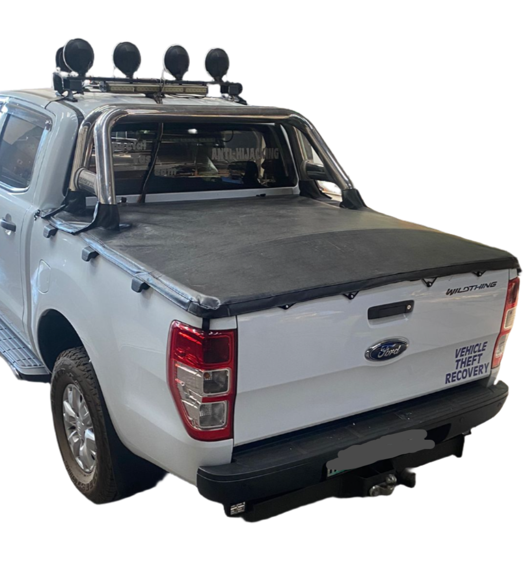 ELASTICATED TIE DOWN TONNEAU COVER Ford Ranger double cab with 150022 / Maxe roll bar